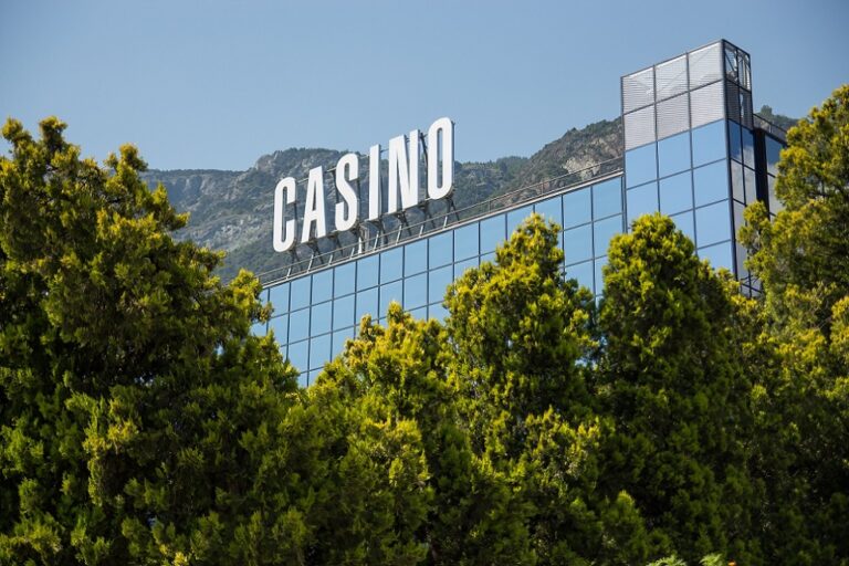 Futura gestione Casinò St. Vincent, molti numeri e qualche domanda