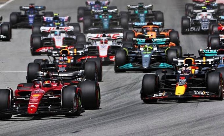 Formula 1, GP Bahrain: Antonelli parte favorito su Russell, Ferrari ancora in salita